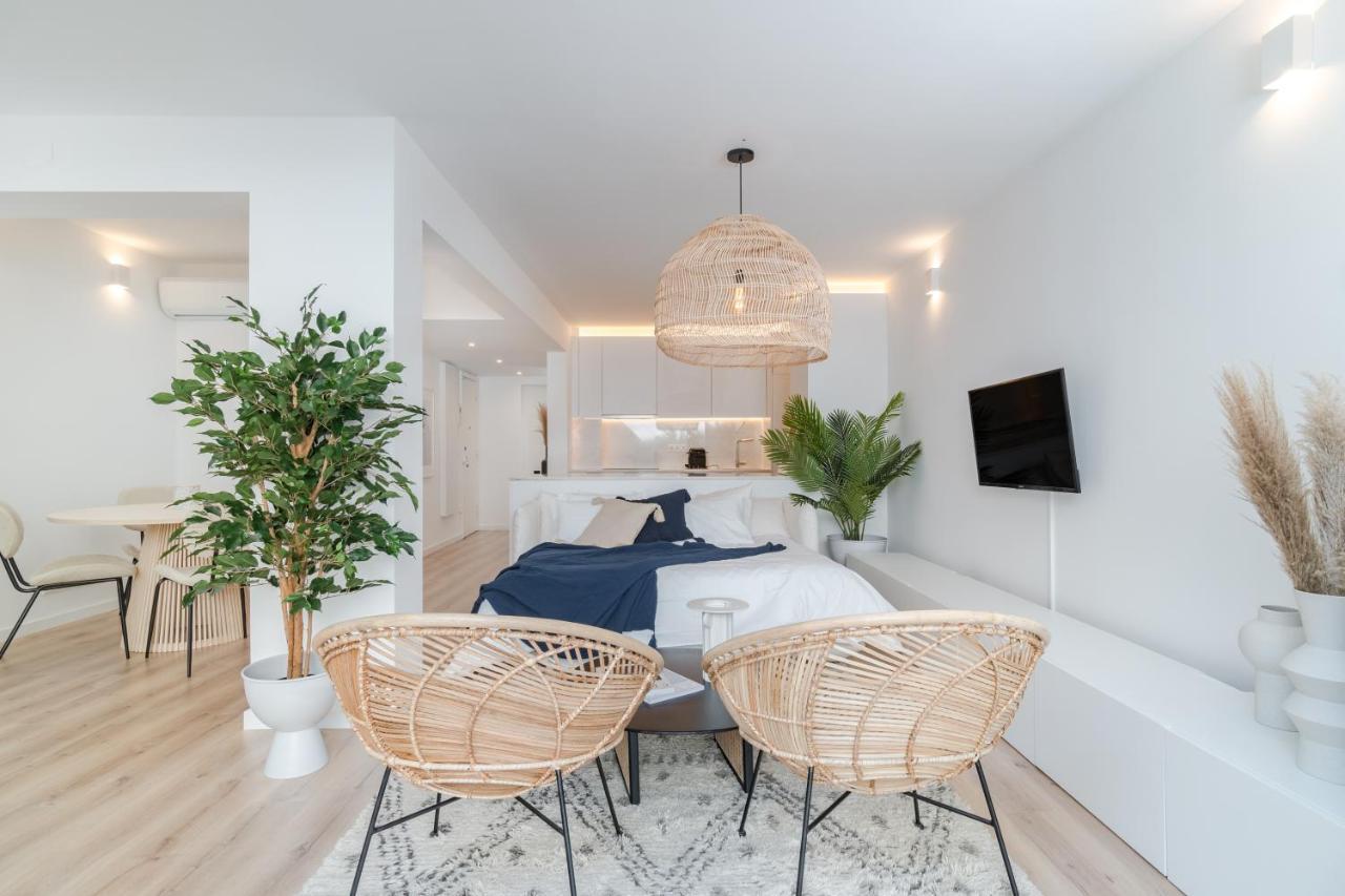 Casa Boma Lisboa - Architect Apartment With Private Terrace - Alcantara III Экстерьер фото