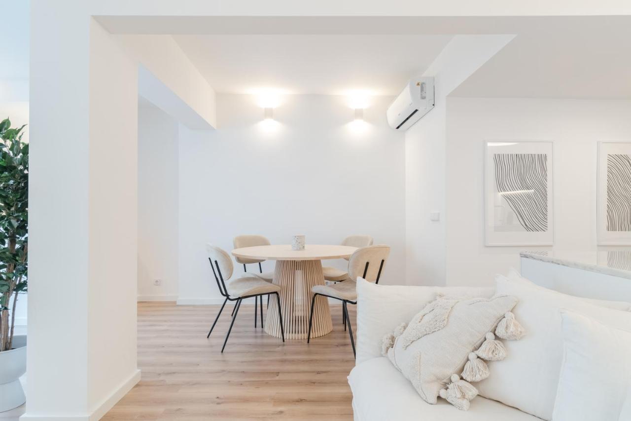 Casa Boma Lisboa - Architect Apartment With Private Terrace - Alcantara III Экстерьер фото
